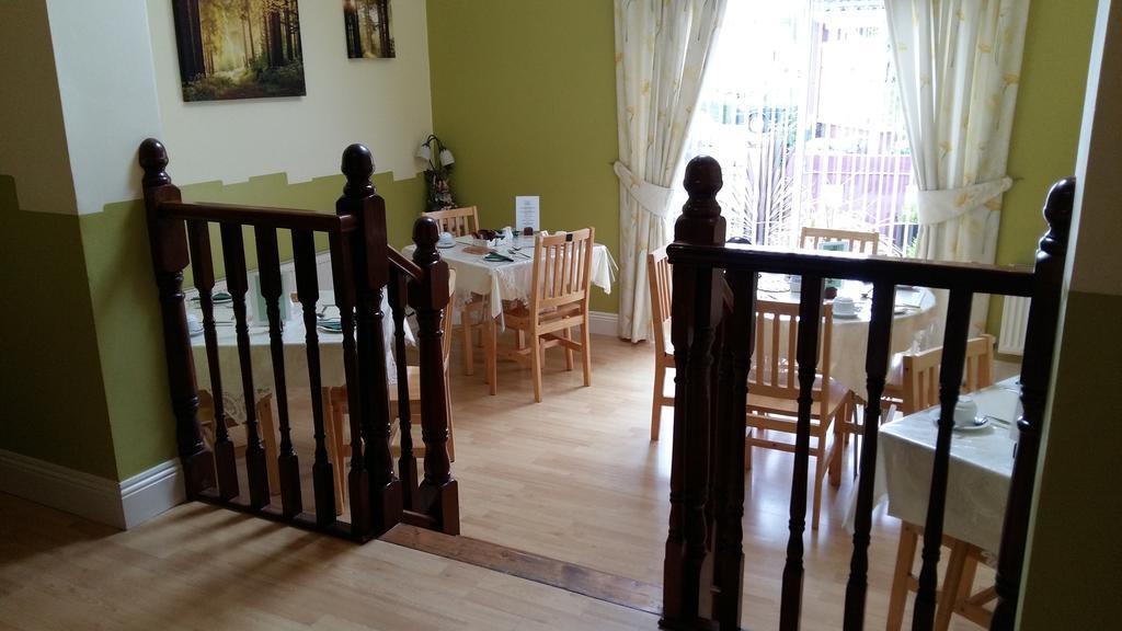 Abacus Guesthouse Galway Bagian luar foto