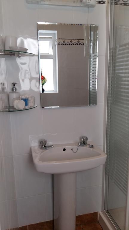 Abacus Guesthouse Galway Bagian luar foto